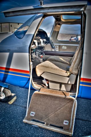 Piper Aerostar (N69MF)
