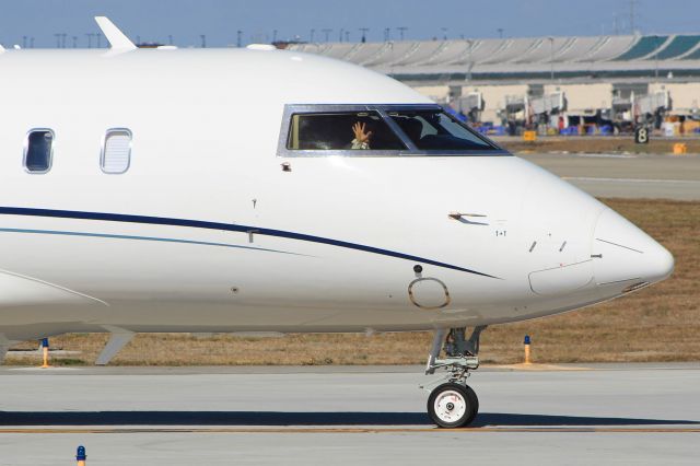 Canadair Challenger (N605JM)