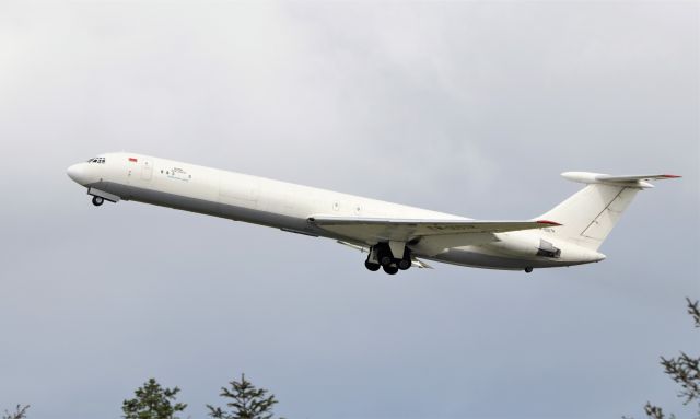 Ilyushin Il-62 (EW-505TR) - rada airlines il-62mgr ew-505tr dep shannon 18/5/21.