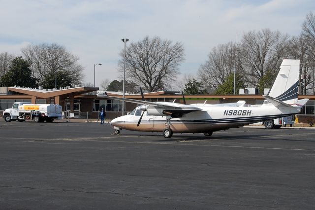 Gulfstream Aerospace Jetprop Commander (N980BH) - Just trying something different with my framing. Maybe a little of the old Pine Bluff Air Terminal ambiance in this. 