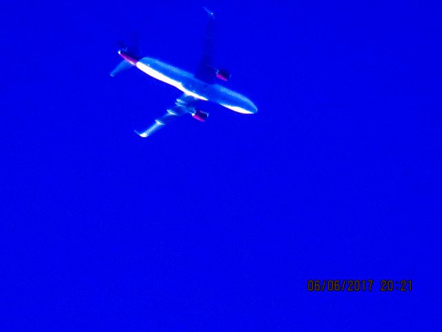 Airbus A320 (N363VA)