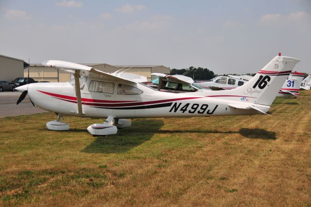 Cessna Skylane (N499J) - Seen at KFDK on 6/26/2010.  KFDK Open House, combined with the Air Race Classic    http://www.airraceclassic.org/         http://discussions.flightaware.com/profile.php?mode=viewprofile&u=269247