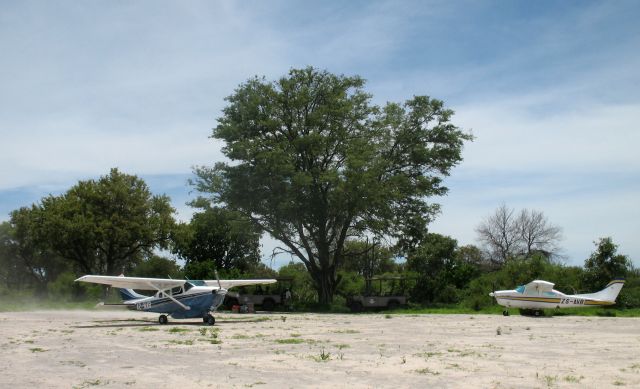 Cessna Centurion (ZS-AVB) - Near the Mapula Lodge, Okavango Delta, Botswana.