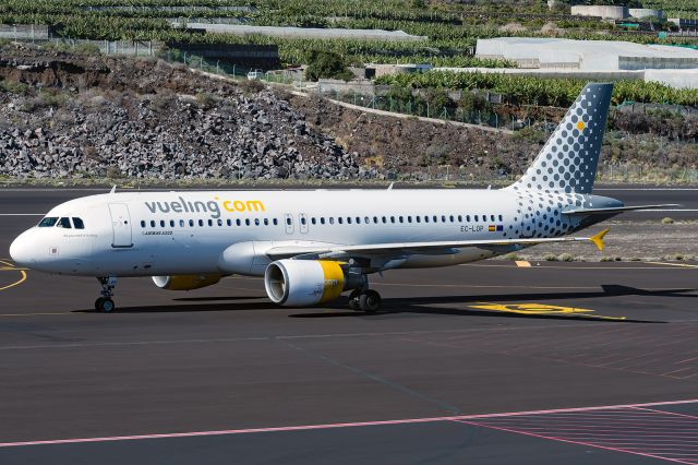 Airbus A320 (EC-LOP)