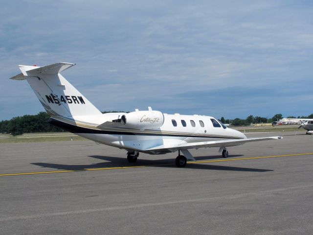 Cessna Citation CJ1 (N545RW) - A very nice CJ1.