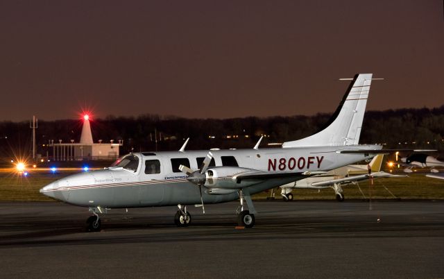 Piper Aerostar (N800FY)