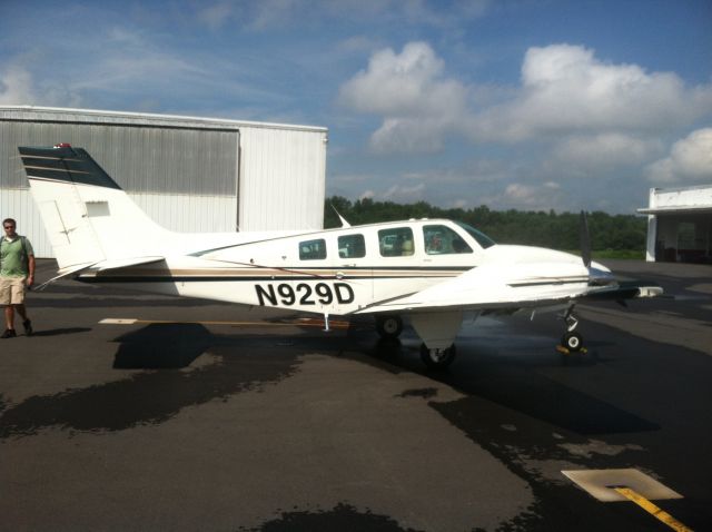 Beechcraft Baron (58) (N929D) - Sen. Toomey arrived in Williamsport aboard this aircraft one day last Summer.