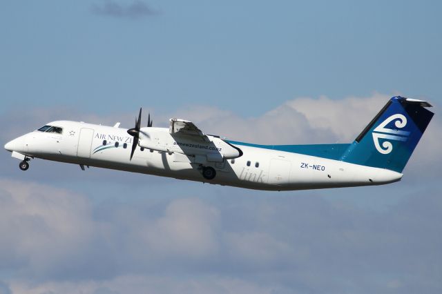 de Havilland Dash 8-300 (ZK-NEO)