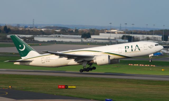 Boeing 777-200 (AP-BGL) - Taken from Freeport Carpark