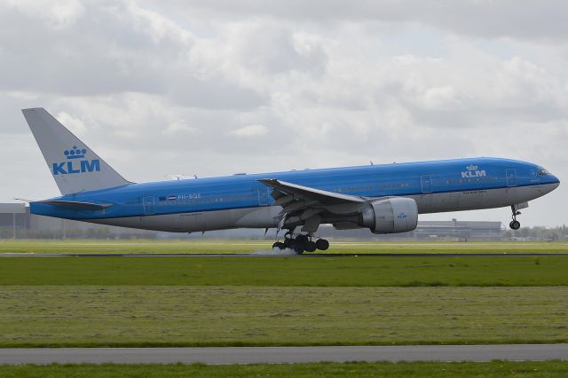 Boeing 777-200 (PH-BQE)
