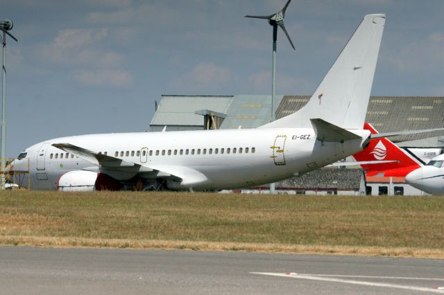 Boeing 737-700 (EI-GEZ) - Seen here on 15-Jul-18 having been in storage since 22-Mar-18.