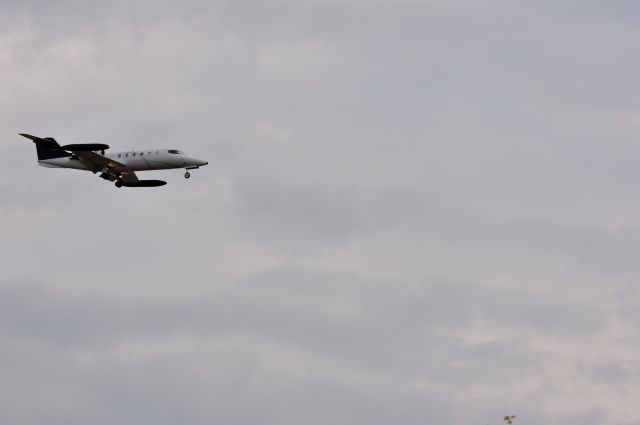 Learjet 35 (C-GAJS)