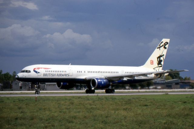 Boeing 757-200 (G-BMRG)