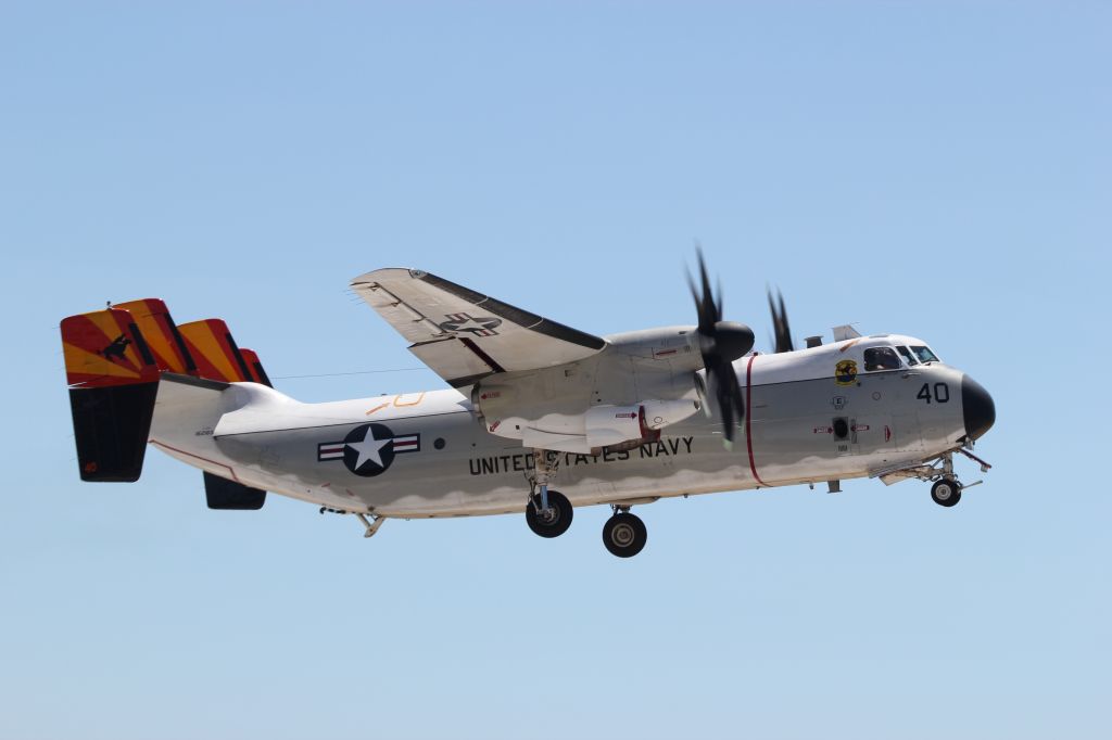 Grumman C-2 Greyhound — - taking off to pote avions  charles de gaulle