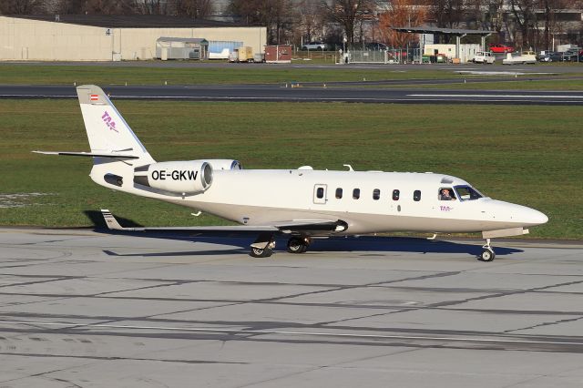 IAI Gulfstream G100 (OE-GKW)