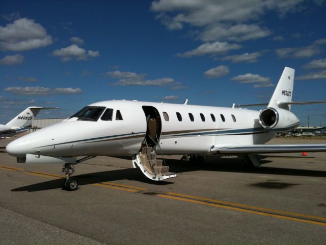 Cessna Citation Sovereign — - C680 at YFD for the day waiting on pax that were in a meeting