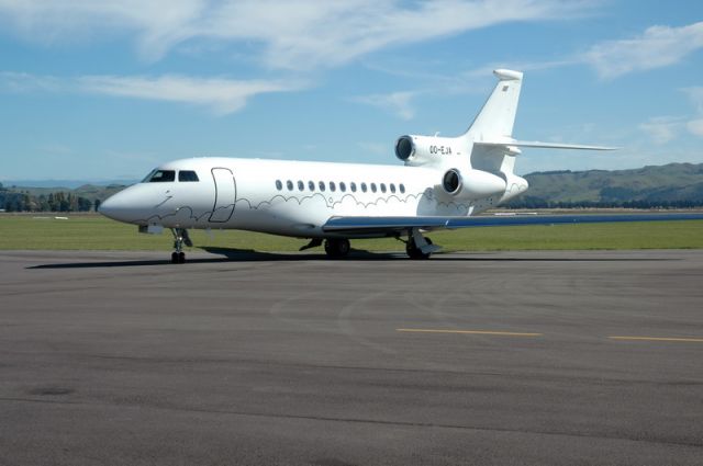 Dassault Falcon 7X (OO-EJA) - oon the ground at NZNRn the ground at NZNR