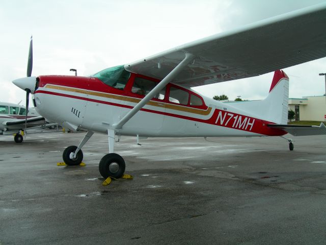 Cessna Skywagon 180 (N71MH) - 1978 Cessna 180 model K