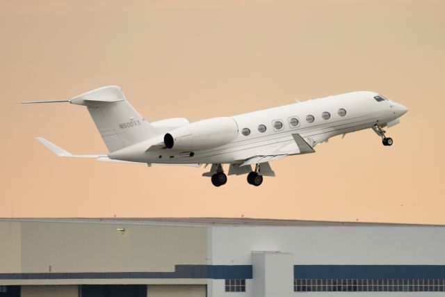 Gulfstream Aerospace Gulfstream V (N550XX) - 08-15-21 Runway 32 departure