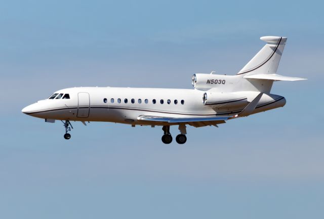 Dassault Falcon 900 (N503Q)