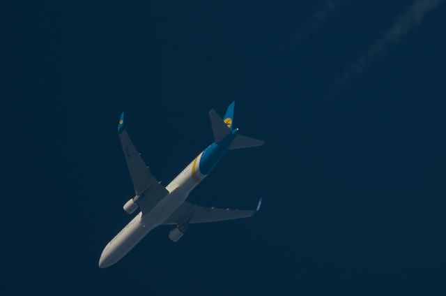 BOEING 767-300 (UR-GEC) - 2/10/2015 Ukraine Airlines Boeing 767-300 UR-GEC Passes overhead West Lancashire,England,UK at 34,000ft working route Kiev-New York JFK AUI231.Pentax K-5.At the time of uploading 26/10/15, only 1 other photo of this aircraft on FA.