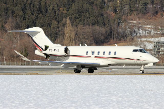 Canadair Challenger 350 (CS-CHE)