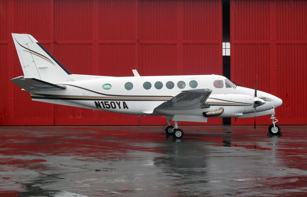 Beechcraft King Air 100 (N150YA)