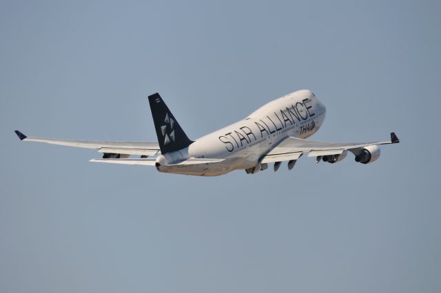 Boeing 747-400 (HS-TGW) - 2012/3/27