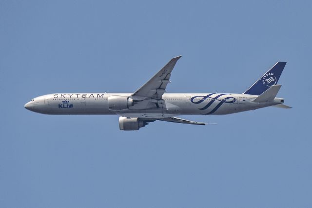 Boeing 777-200 (PH-BVD)