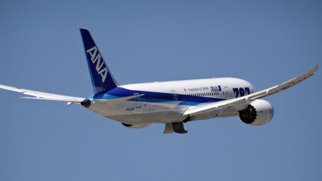 Boeing 787-8 (JA823A) - JA823A All Nippon Airways Boeing 787-8 Dreamliner - cn 42246 / ln 120br /First Flight * Aug 2013br /Age 1.9 Yearsbr /15-Jun-2015 B788/L San Jose Intl (KSJC) Narita Intl (RJAA / NRT) 12:56 PDT 14:40 JST (+1)br /全日空飞NRT的波音787起飞