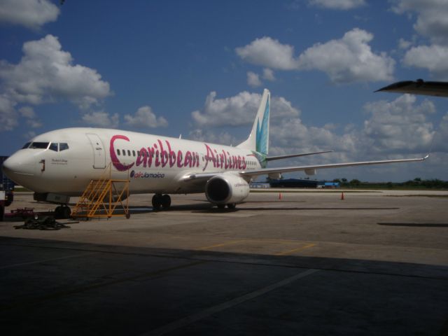 Boeing 737-800 (9Y-BGI)