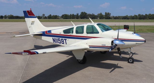 Beechcraft 55 Baron (N1159T)