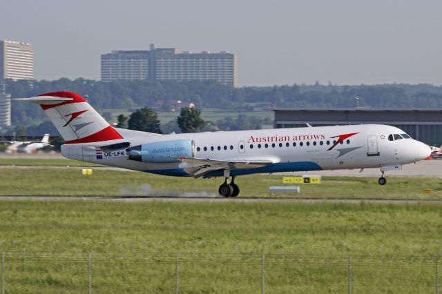 Fokker 70 (OE-LFK)