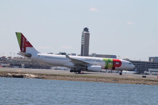 Airbus A330-300 (CS-TOS) - Better shot of CS-TOS.