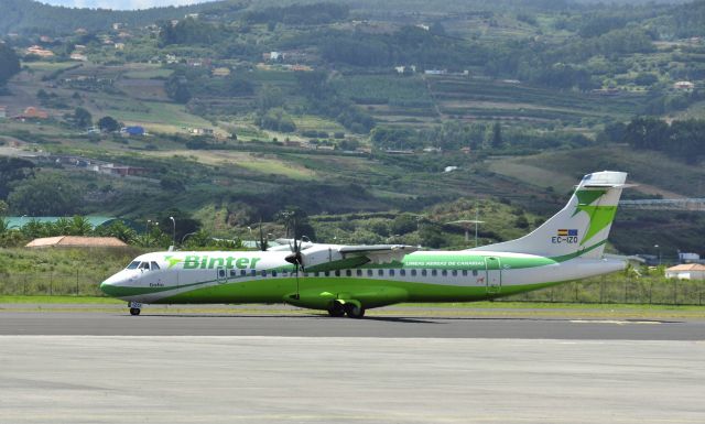 ATR ATR-72 (EC-IZO) - Binter Canarias ATR 72-212A EC-IZO in Tenerife Norte