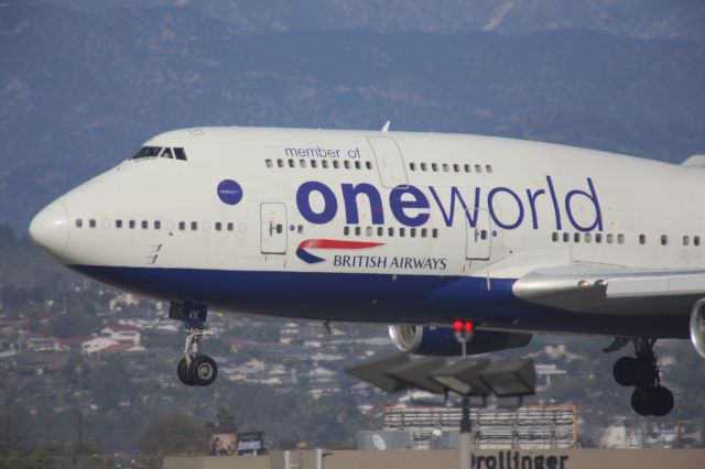 Boeing 747-400 (G-CIVK)