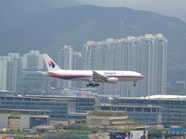 Boeing 777-200 (9M-MRH)