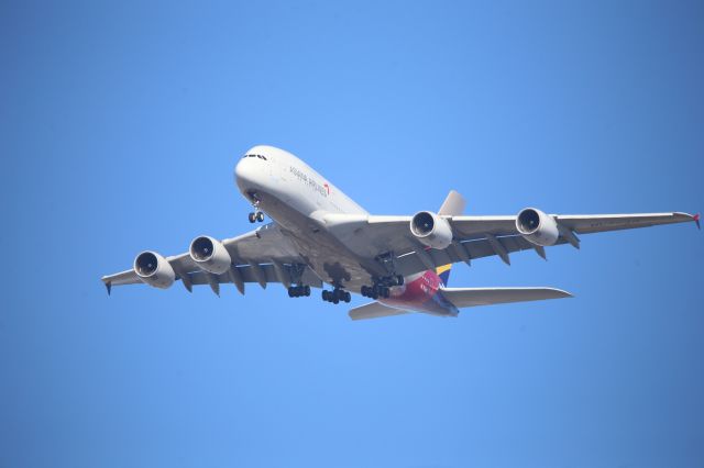 Airbus A380-800 (HL7640)