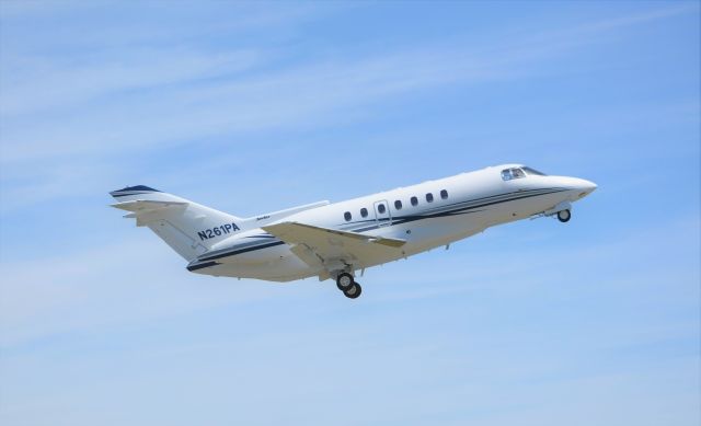 Hawker 1000 (N261PA) - Hawker 1000 leaving Plymouth