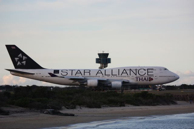 Boeing 747-400 (HS-TGW)