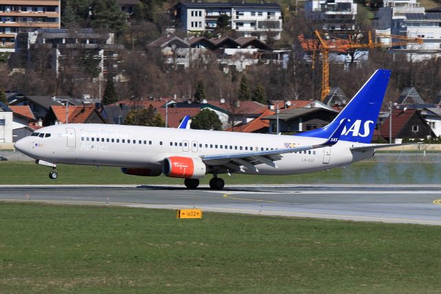 Boeing 737-800 (LN-RGF)