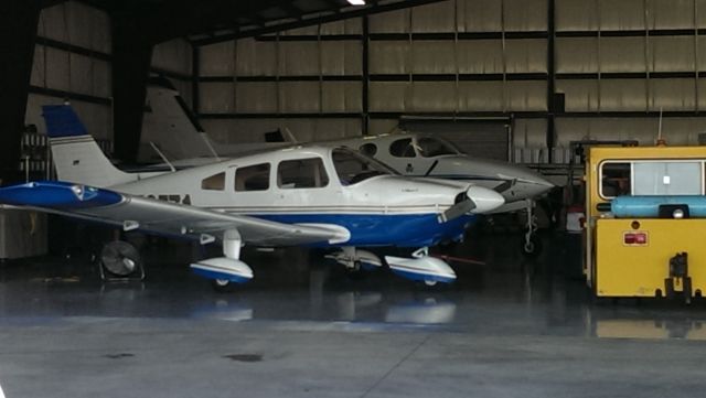 Piper Cherokee (N56571)