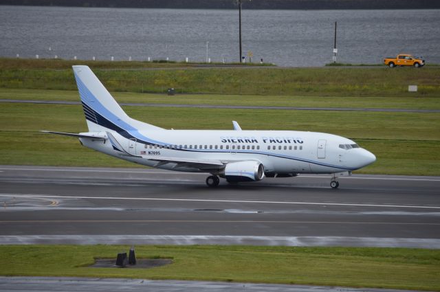 Boeing 737-500 (N709S) - SPA709 departing on 10L for Edmonton (CYEG/YEG). My first time photographing Sierra Pacific Airlines and my first time photographing a Boeing 737-500!