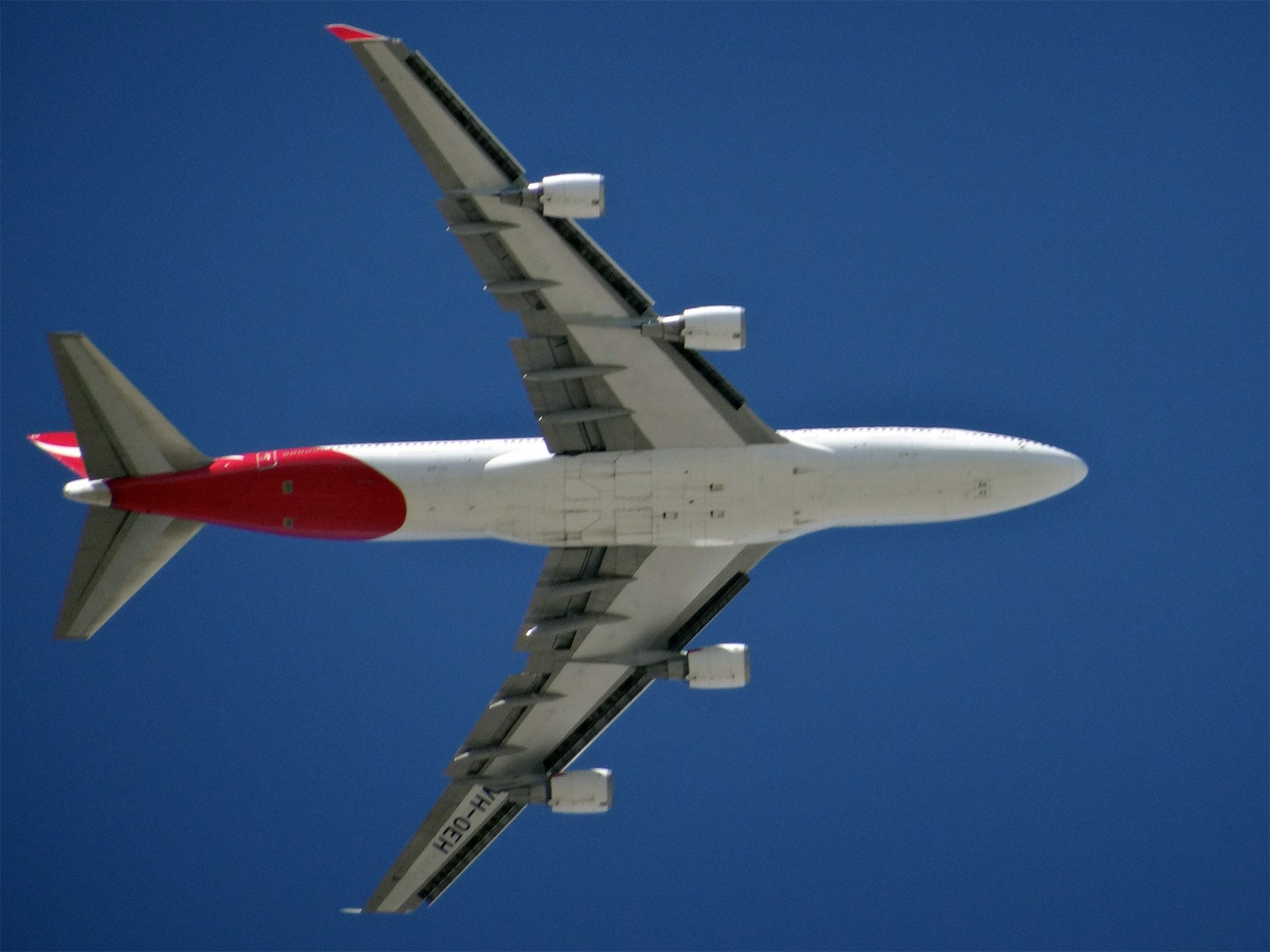 Boeing 747-400 (VH-OEH) - VH-OEH Qantasbr /12.2 Yearsbr /Boeing 747-400 (quad-jet) (H/B744/L)br /13-Mar-2015 B744/L Melbourne Tullamarine (YMML / MEL) Los Angeles Intl (KLAX) 18:40 AEDT 14:35 PDT 13:54