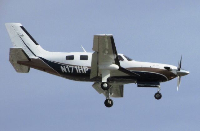 Piper Malibu Mirage (N171HP) - Landing on RWY 20R