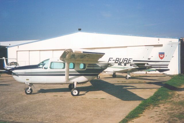 Cessna Super Skymaster (F-BURE) - Seen here on 17-Oct-94.br /br /Reregistered N337BD 6-Aug-19.