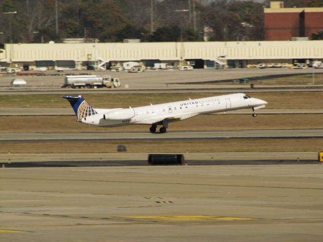 Embraer ERJ-145 (N14950)