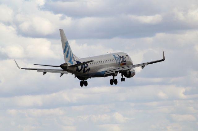 Embraer 170/175 (G-FBJF) - FlyBe (BE) G-FBJF ERJ 175 STD [cn17000341]br /Birmingham (BHX): Flybe flight BE7114 prior to touchdown arriving from Milan Malpensa (MXP). br /Taken from the end of Runway 15 Sheldon Country Park.br /2018 07 31br /a rel=nofollow href=http://alphayankee.smugmug.com/Airlines-and-Airliners-Portfolio/Airlines/EuropeanAirlines/FlyBe-BE/https://alphayankee.smugmug.com/Airlines-and-Airliners-Portfolio/Airlines/EuropeanAirlines/FlyBe-BE//a