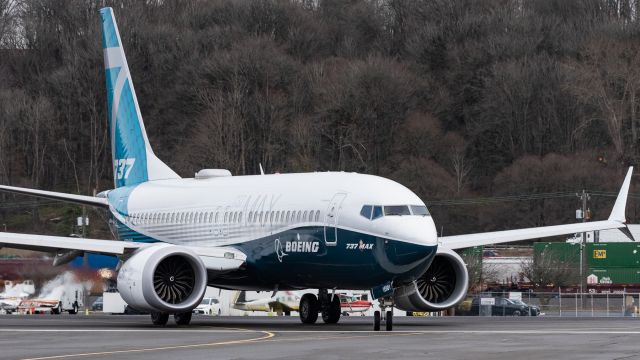 Boeing 737 MAX 7 (N7201S) - Returning home after a test flight. 