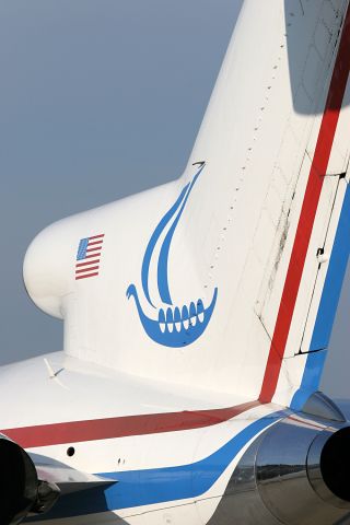 BOEING 727-200 (N727M)